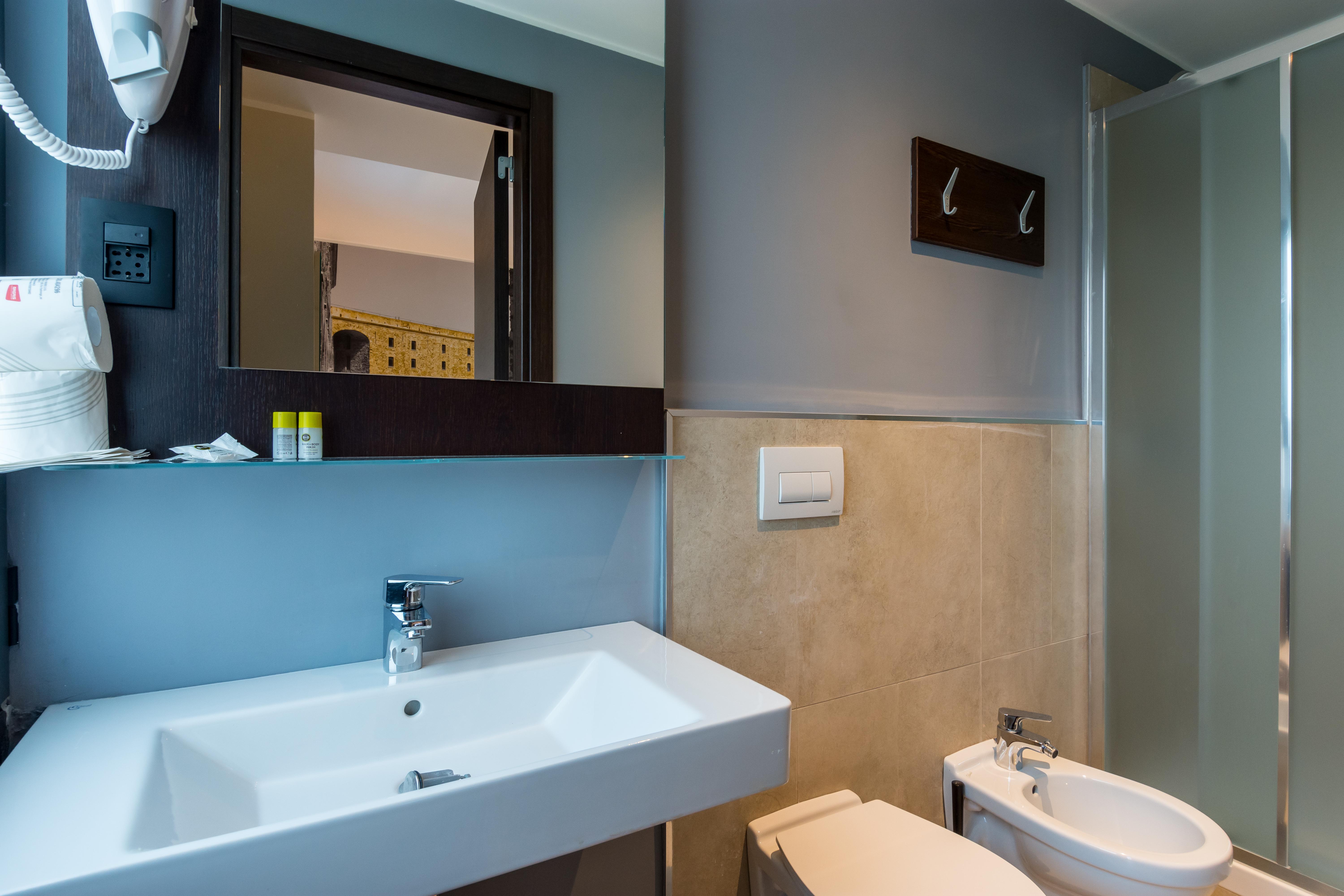 บีแอนด์บี โฮเต็ล มิโร ซาโวนา Hotel ภายนอก รูปภาพ
