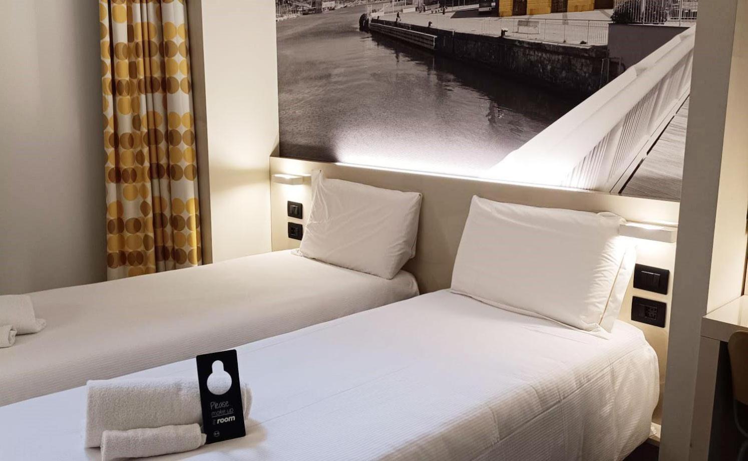บีแอนด์บี โฮเต็ล มิโร ซาโวนา Hotel ภายนอก รูปภาพ